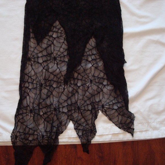 Music Legs Spider web long sleeve dress NWT - Picture 2 of 5